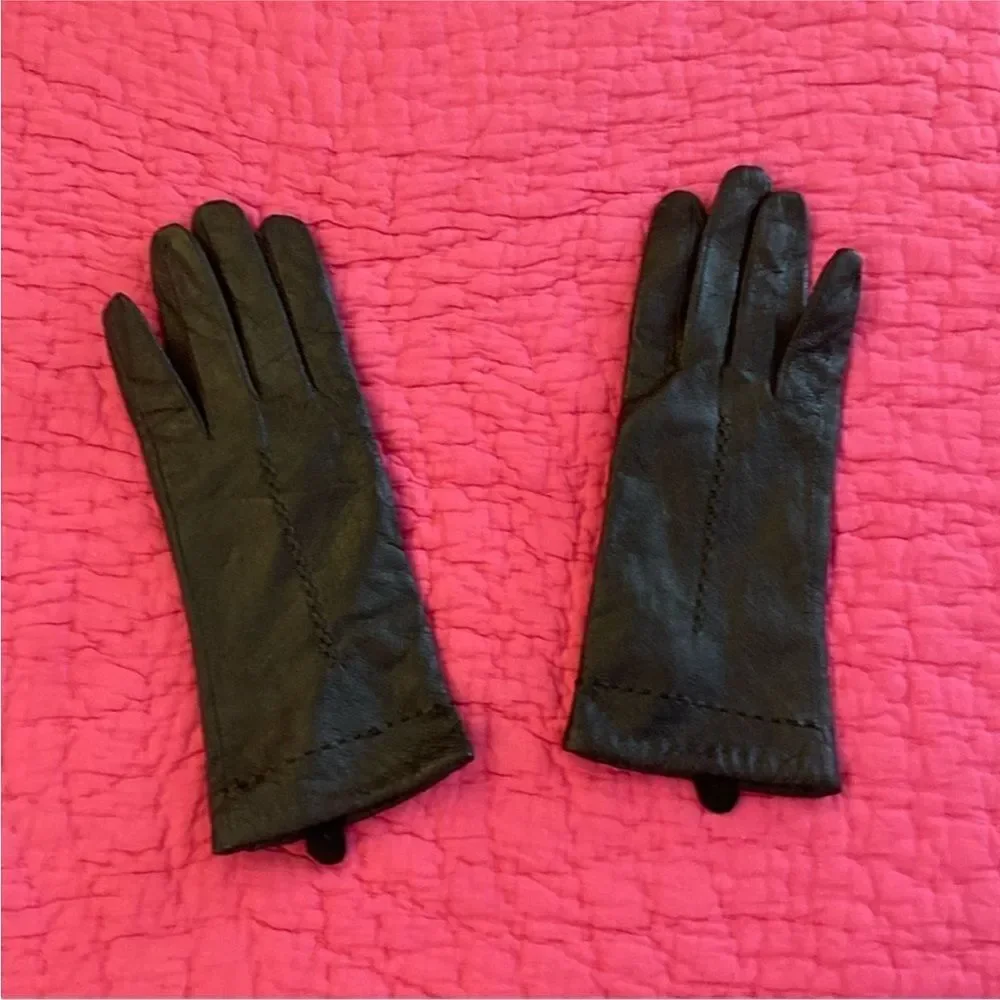 Miro Elegant Black Leather Gloves, size 6,5 (S)